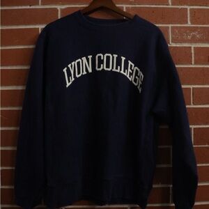Champion Reverse Weave Lyon College Crewneck Sweatshirt Men’s Medium